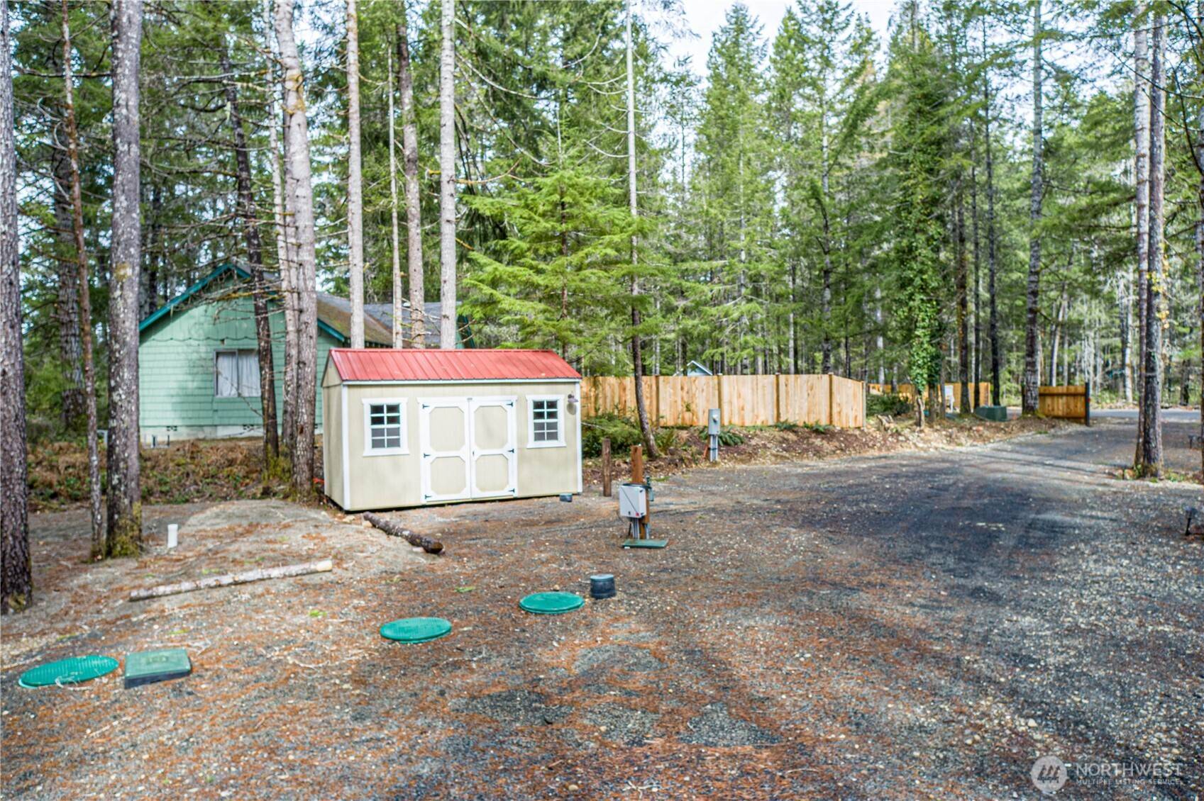Hoodsport, WA 98548,81 N Kings WAY S