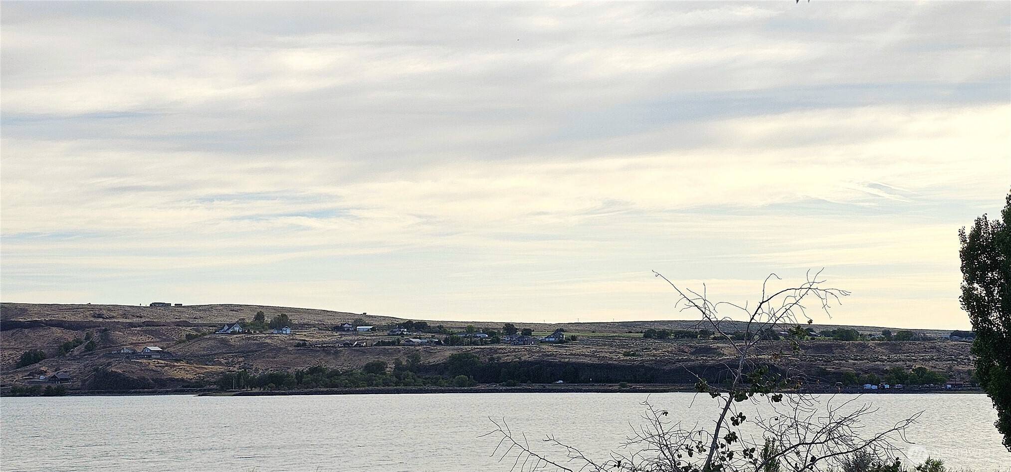Soap Lake, WA 98851,40 Fir ST N