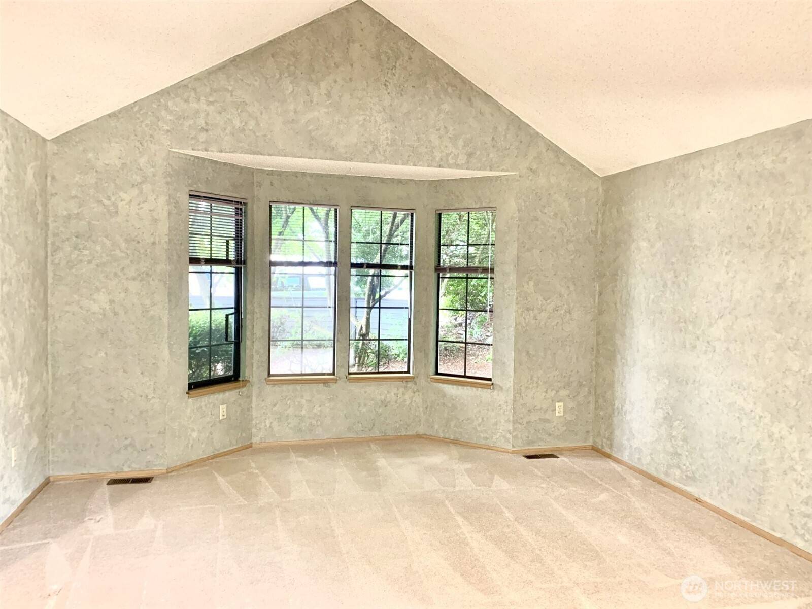 Federal Way, WA 98023,2826 SW 341st CT