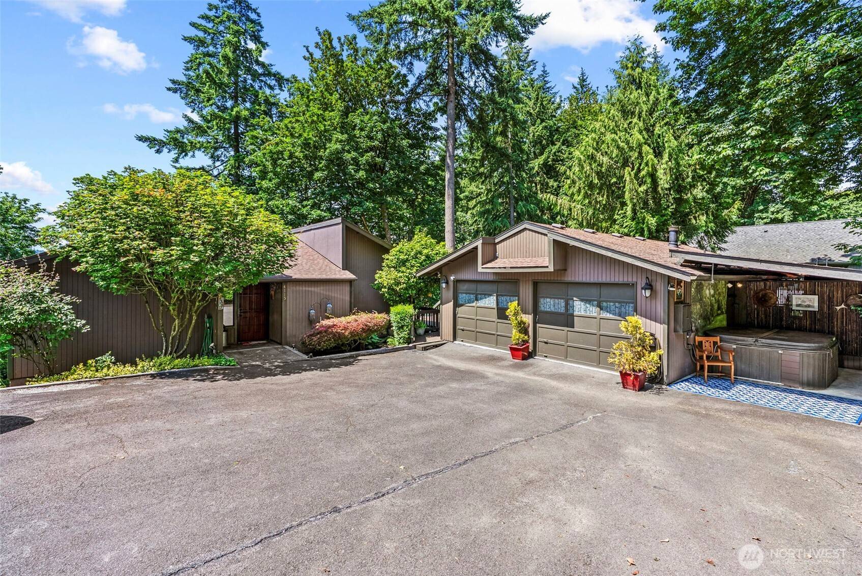 Longview, WA 98632,4115 Sunset Way