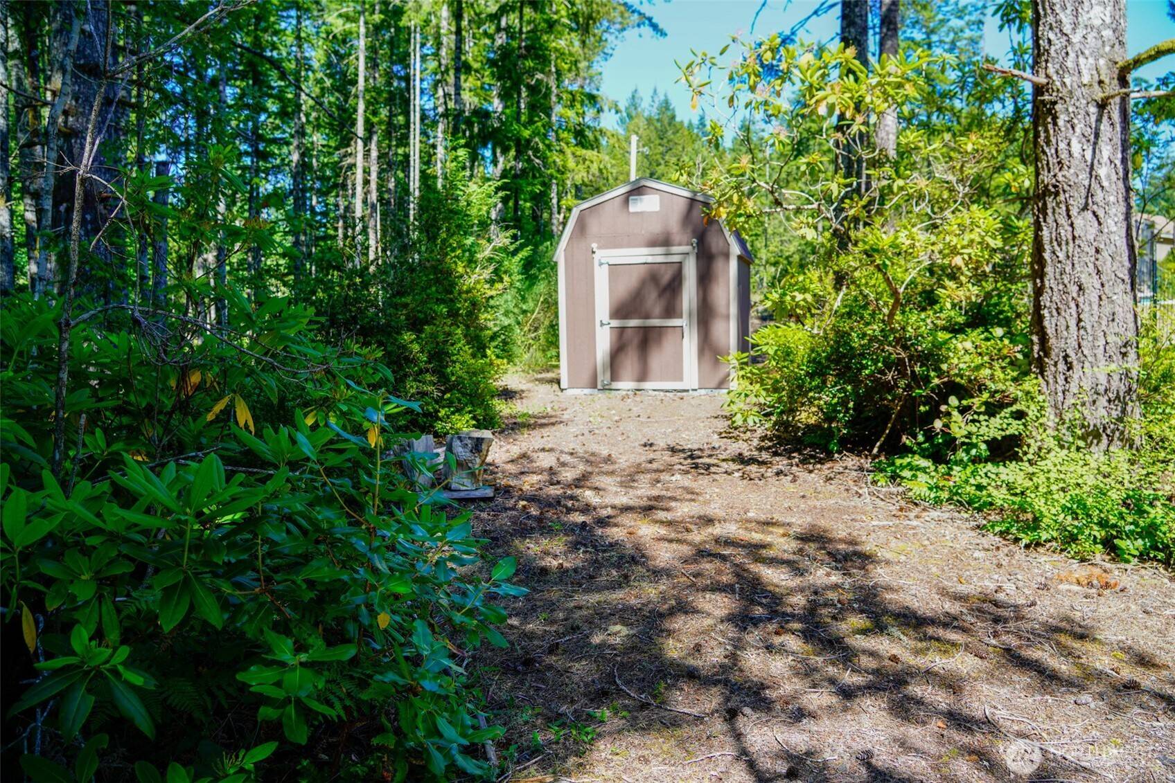 Tahuya, WA 98588,691 NE Lakeshore DR S