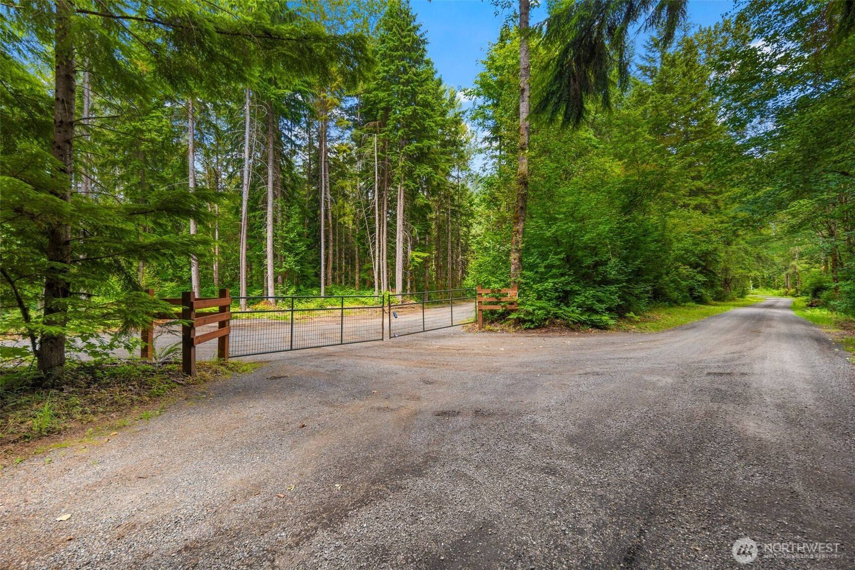 Carnation, WA 98014,34430 NE 102nd WAY
