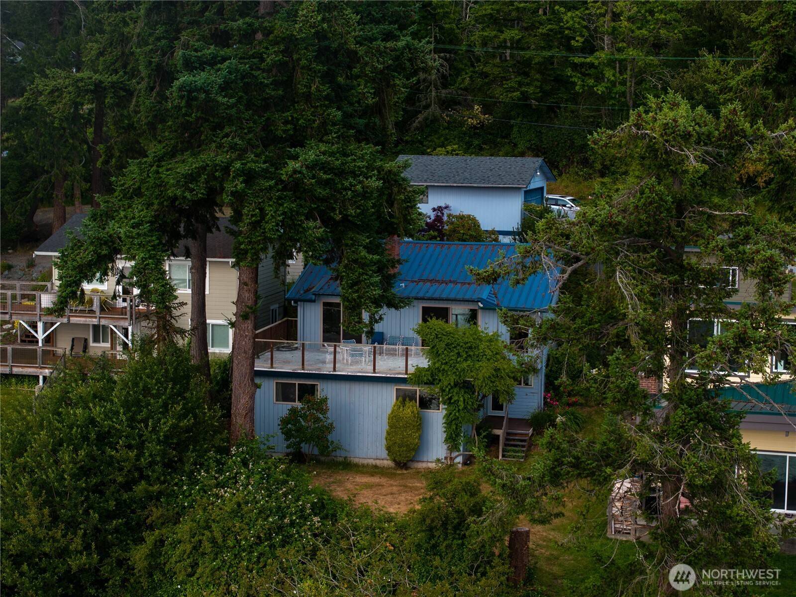 Stanwood, WA 98292,19904 Soundview DR NW