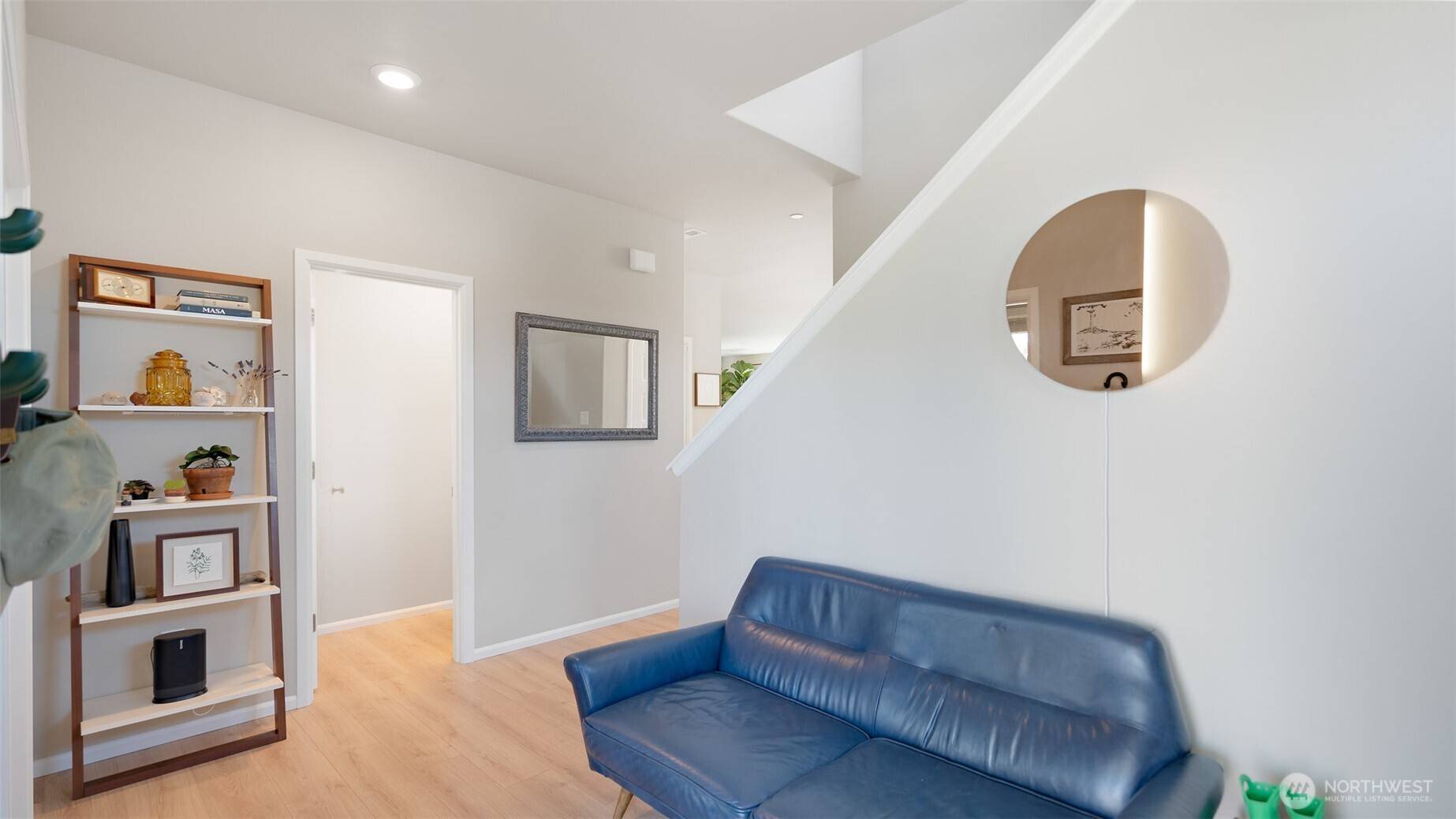 Port Orchard, WA 98366,925 Thrush CT SE