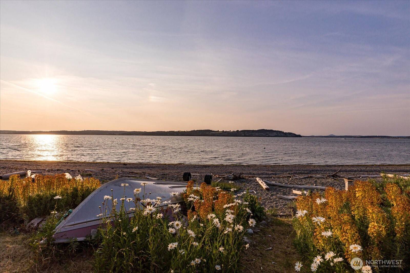 Coupeville, WA 98239,670 Indian Hill RD