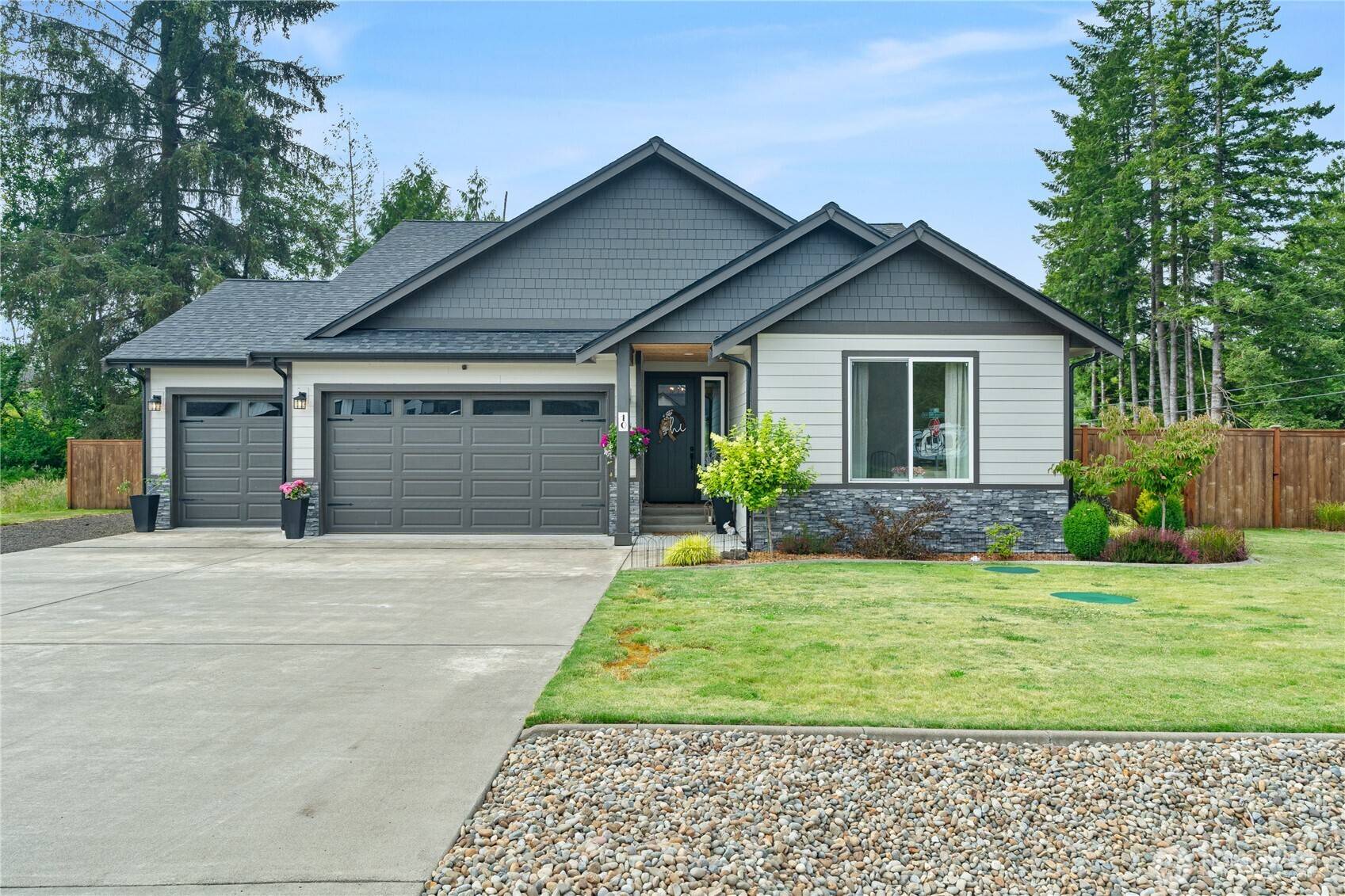 Montesano, WA 98563,10 Coyote RD