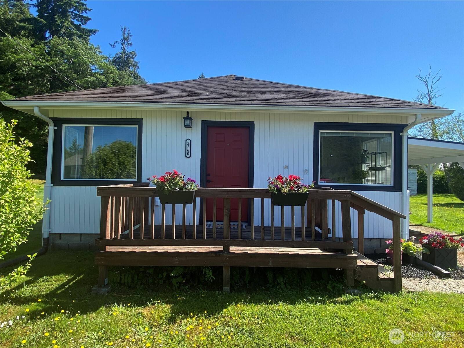 Raymond, WA 98577,2260 Michigan AVE