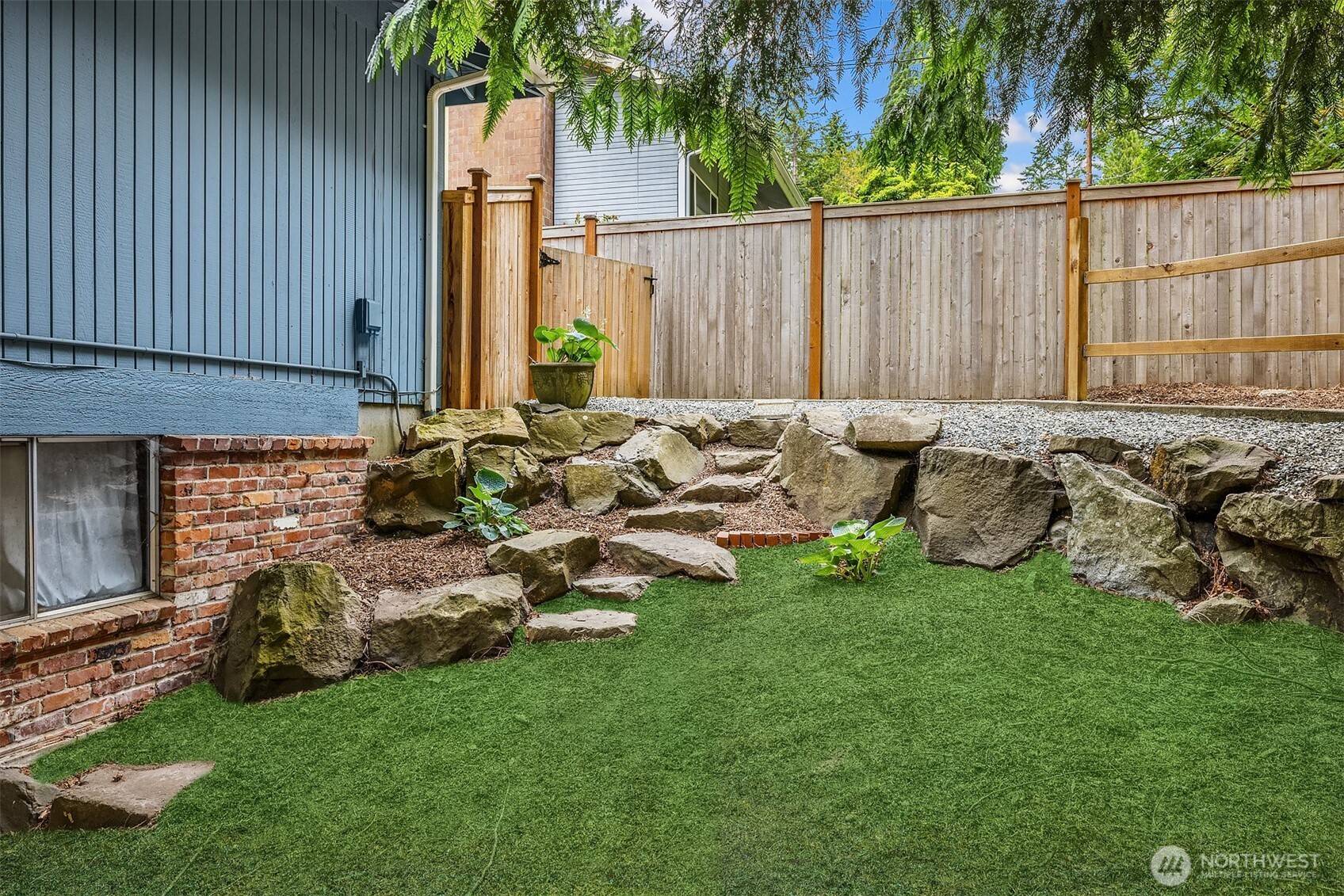 Shoreline, WA 98177,17611 NW 6th Avenue