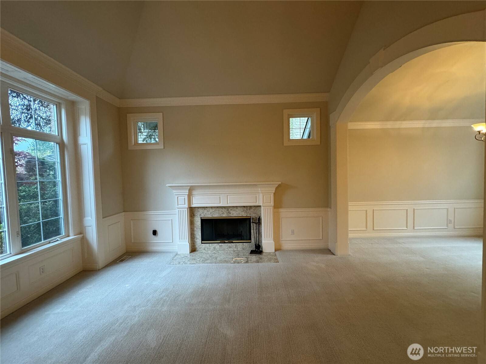 Sammamish, WA 98074,19416 NE 43rd PL