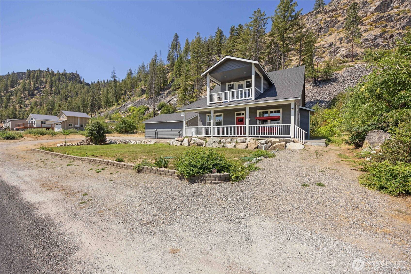 Pateros, WA 98846,48 Golf Course DR