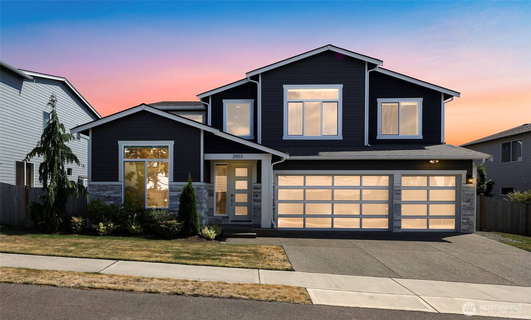 Mountlake Terrace, WA 98043,21513 38th AVE W