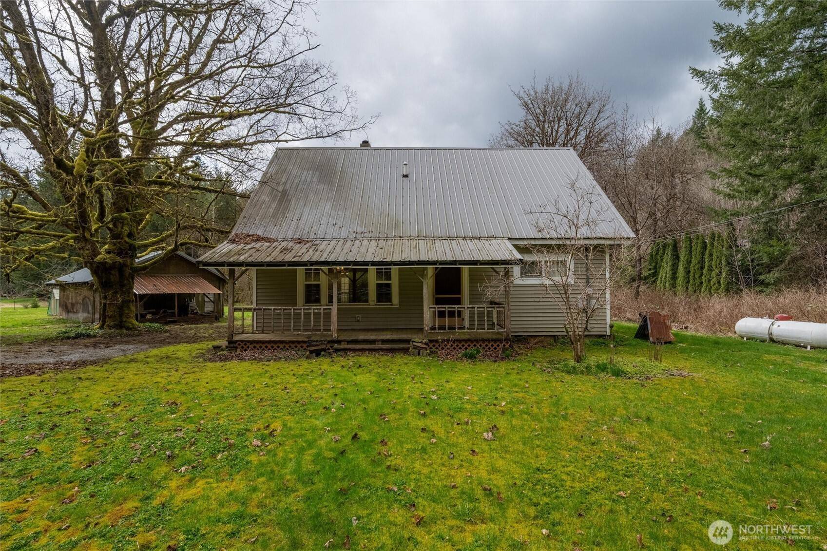 Maple Falls, WA 98266,7929 Silver Lake RD