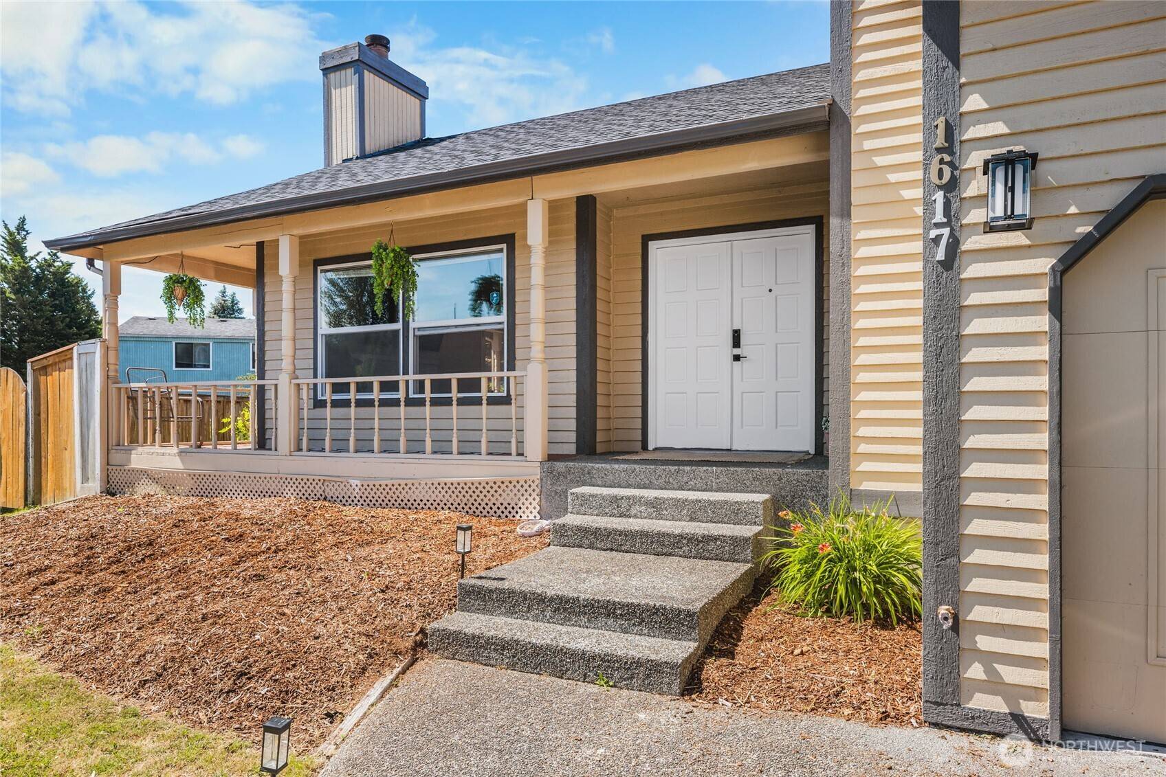 Federal Way, WA 98023,1617 SW 324th PL