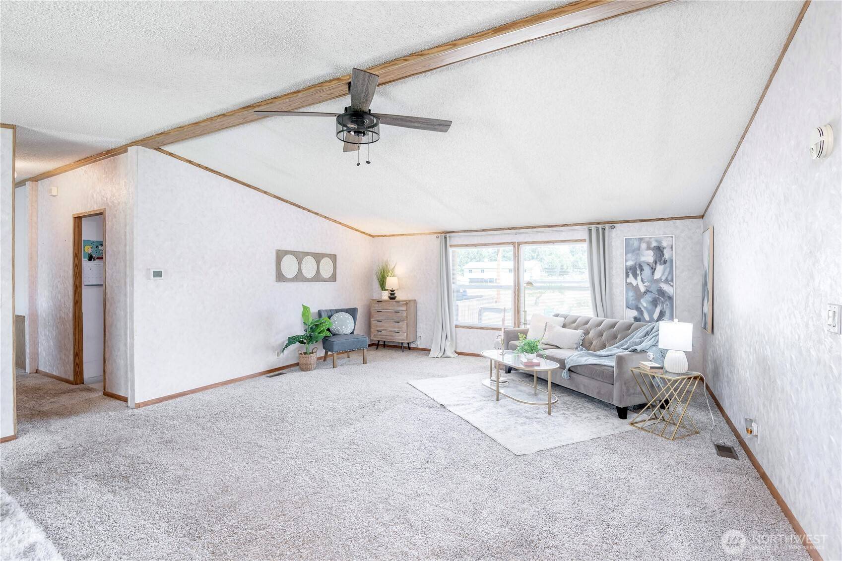 Tacoma, WA 98446,16701 Waller RD E