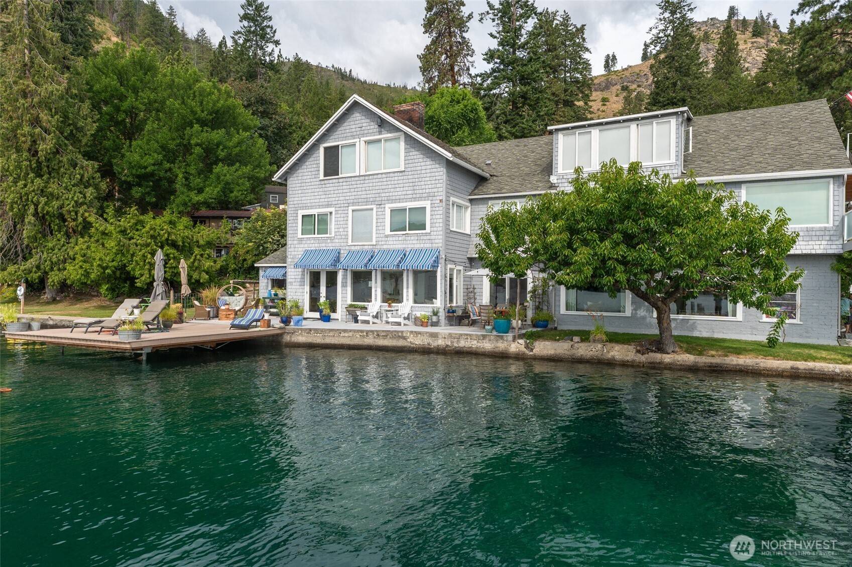Chelan, WA 98816,9260 S Lakeshore RD