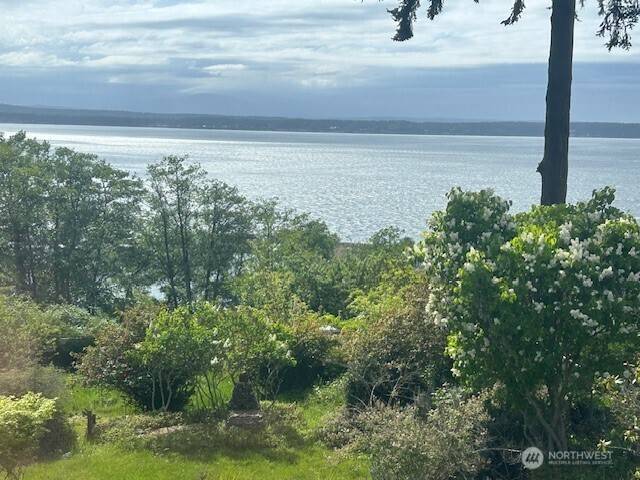 Greenbank, WA 98253,3594 Marine View DR