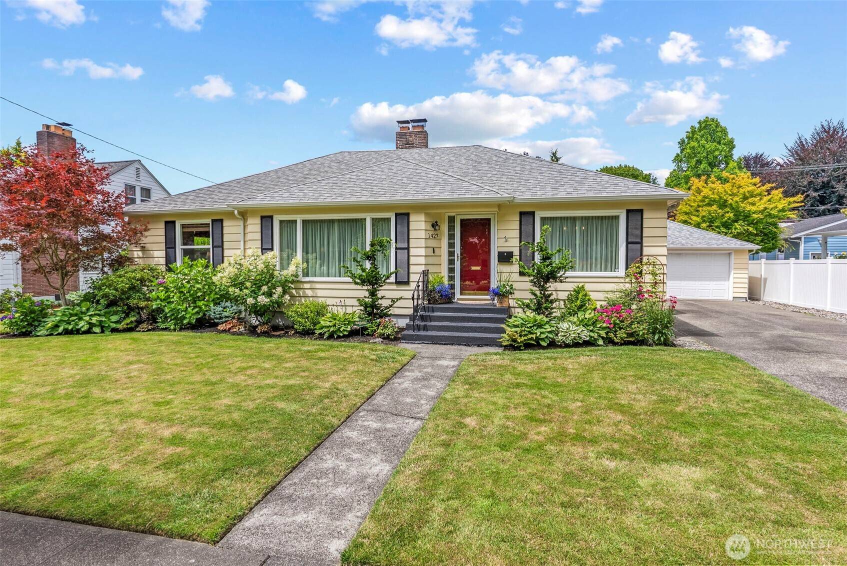 Longview, WA 98632,1427 19th Ave
