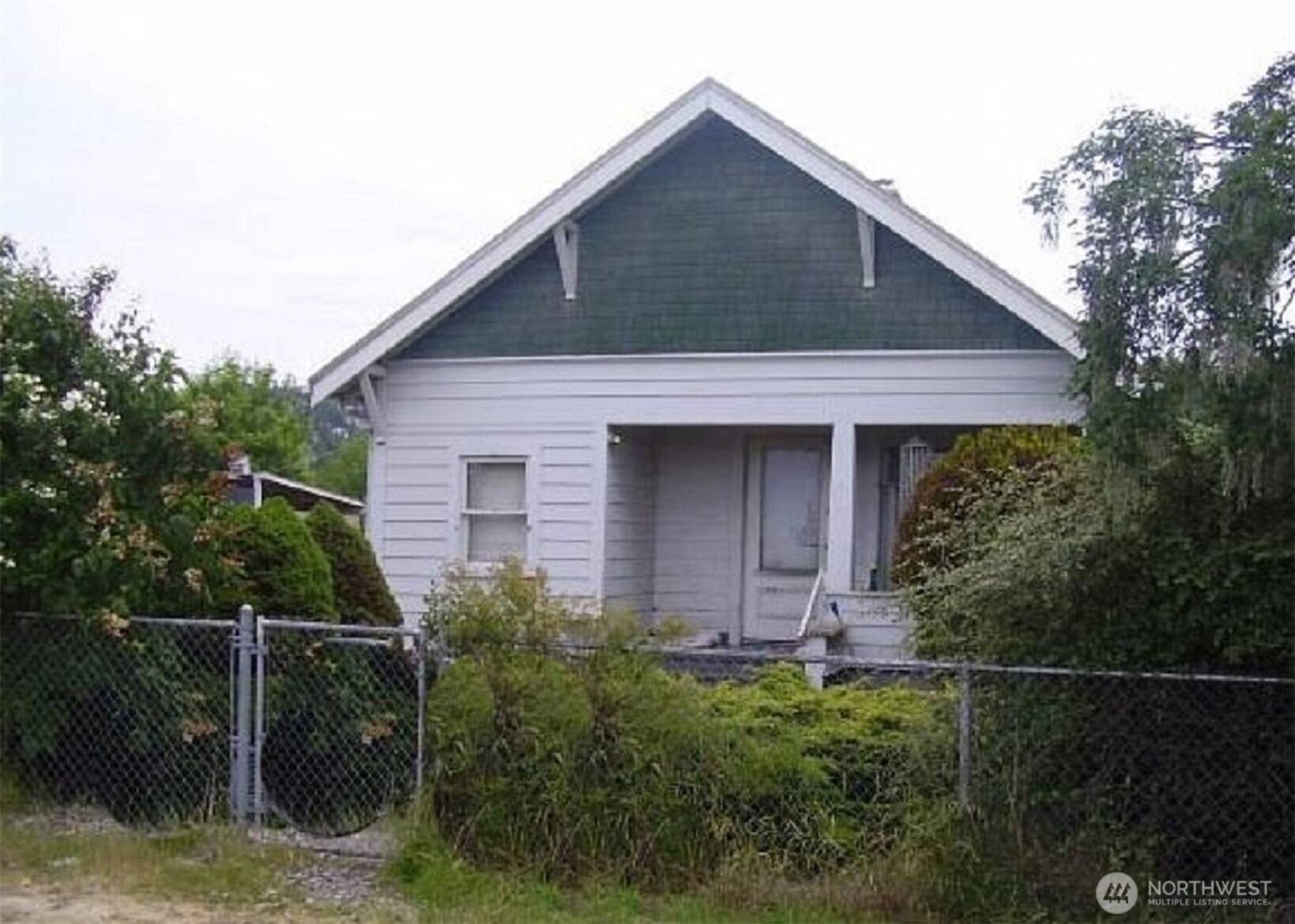 Sequim, WA 98382,153 E Maple ST