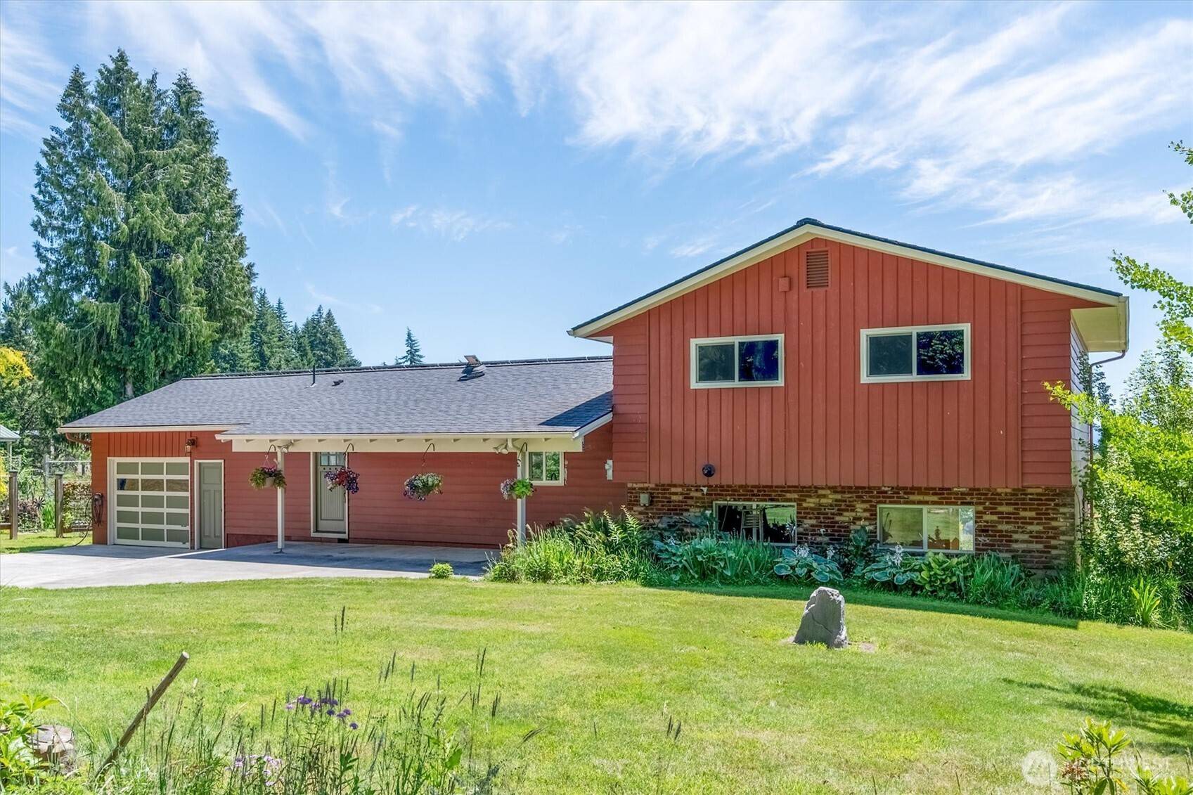 Longview, WA 98632,231 Robertson RD