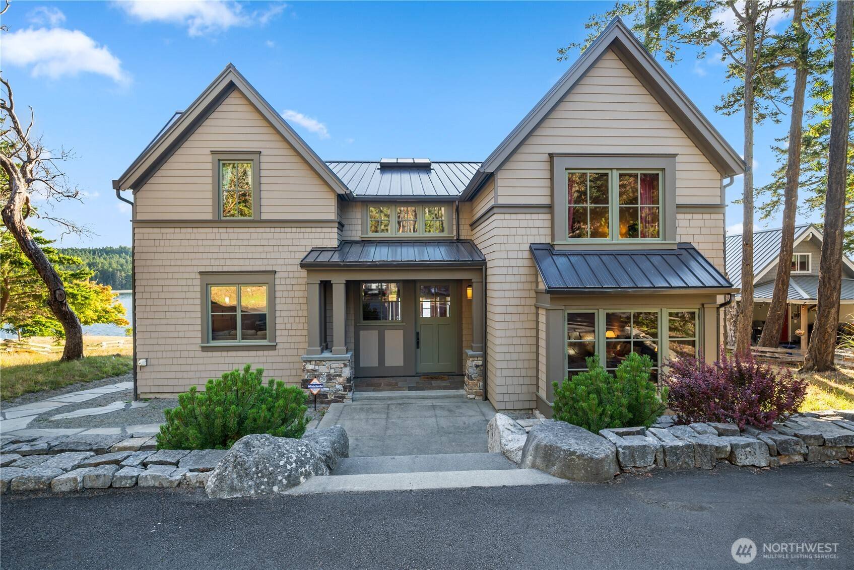 Friday Harbor, WA 98250,745 Cape DR