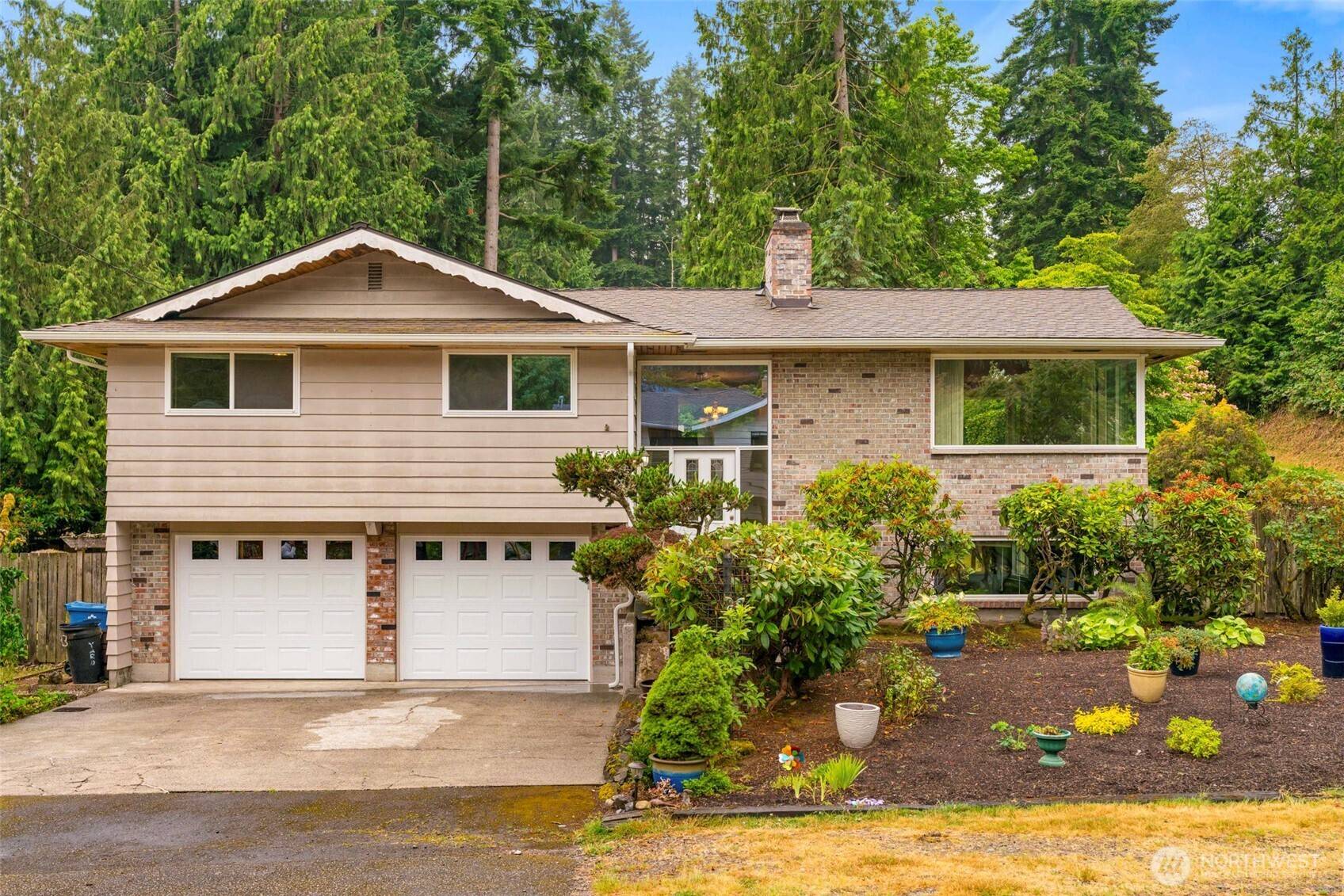 Edmonds, WA 98020,9526 235th ST SW