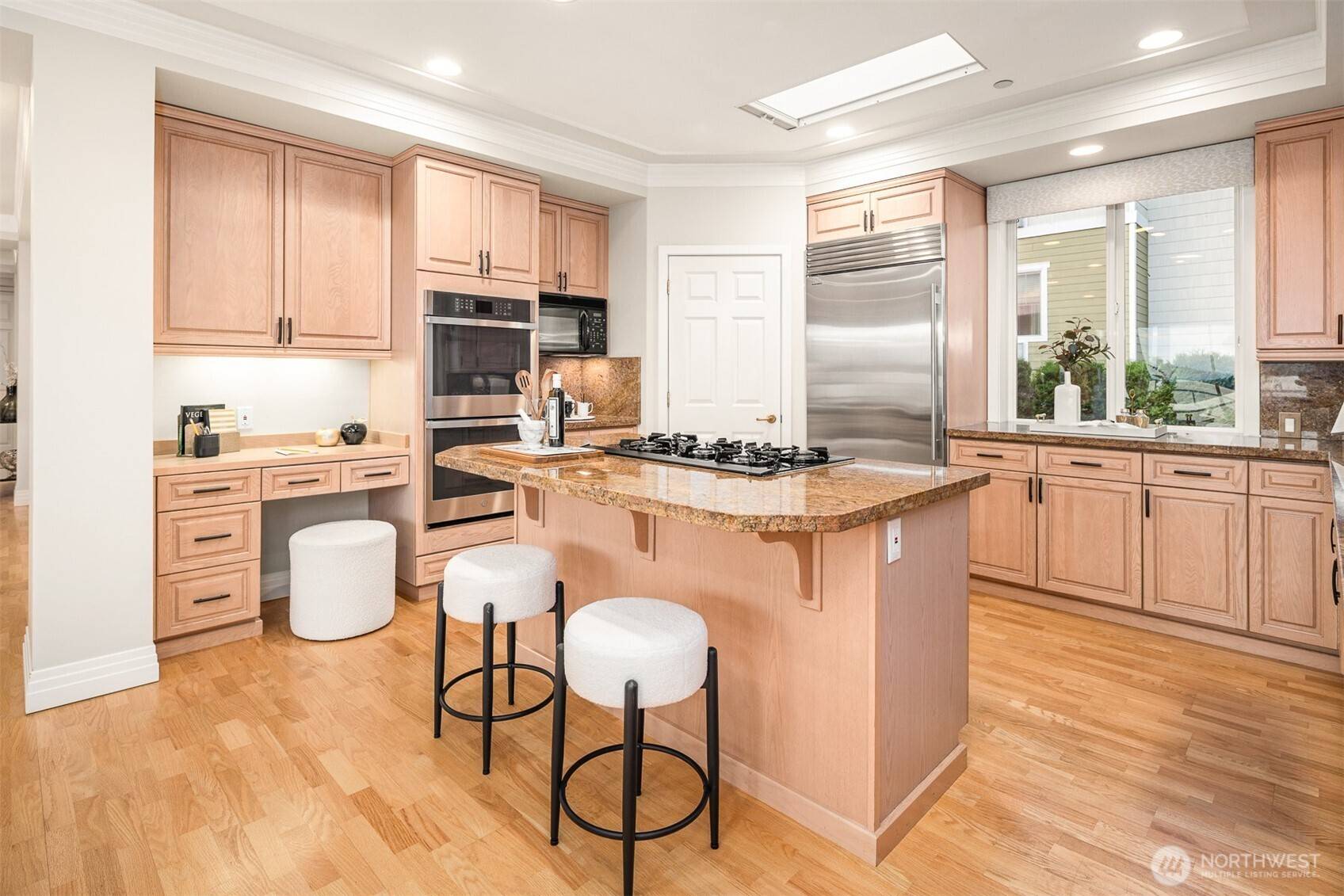 Kirkland, WA 98033,6424 Lake Washington BLVD NE #34
