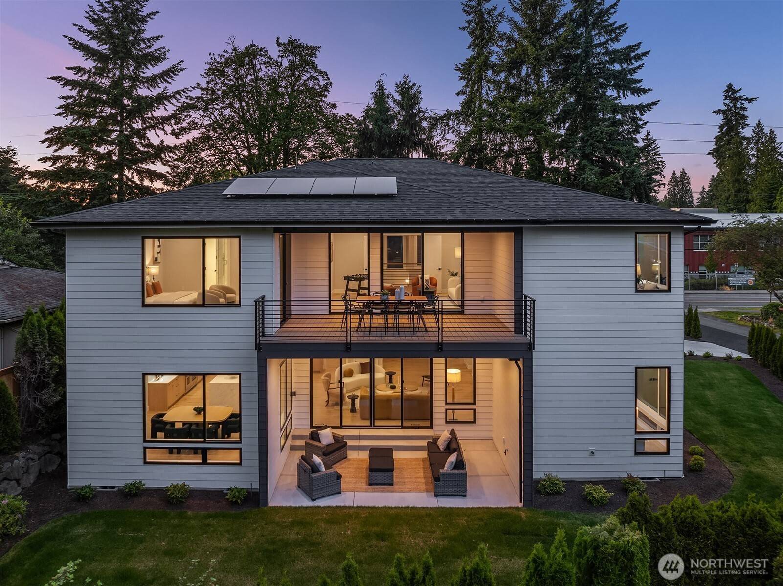 Kirkland, WA 98033,12831 NE 80TH ST