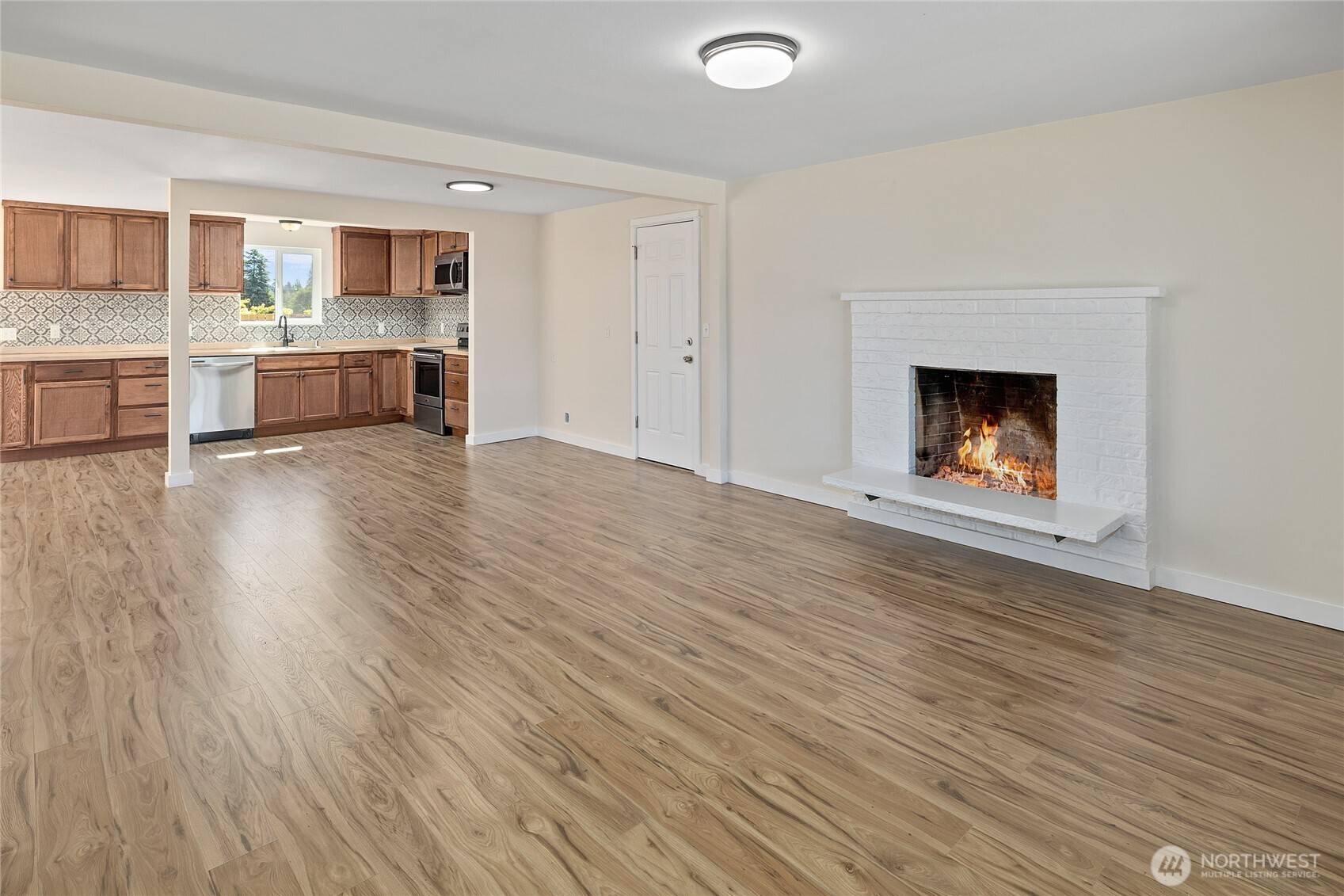 Tacoma, WA 98408,7515 S M ST