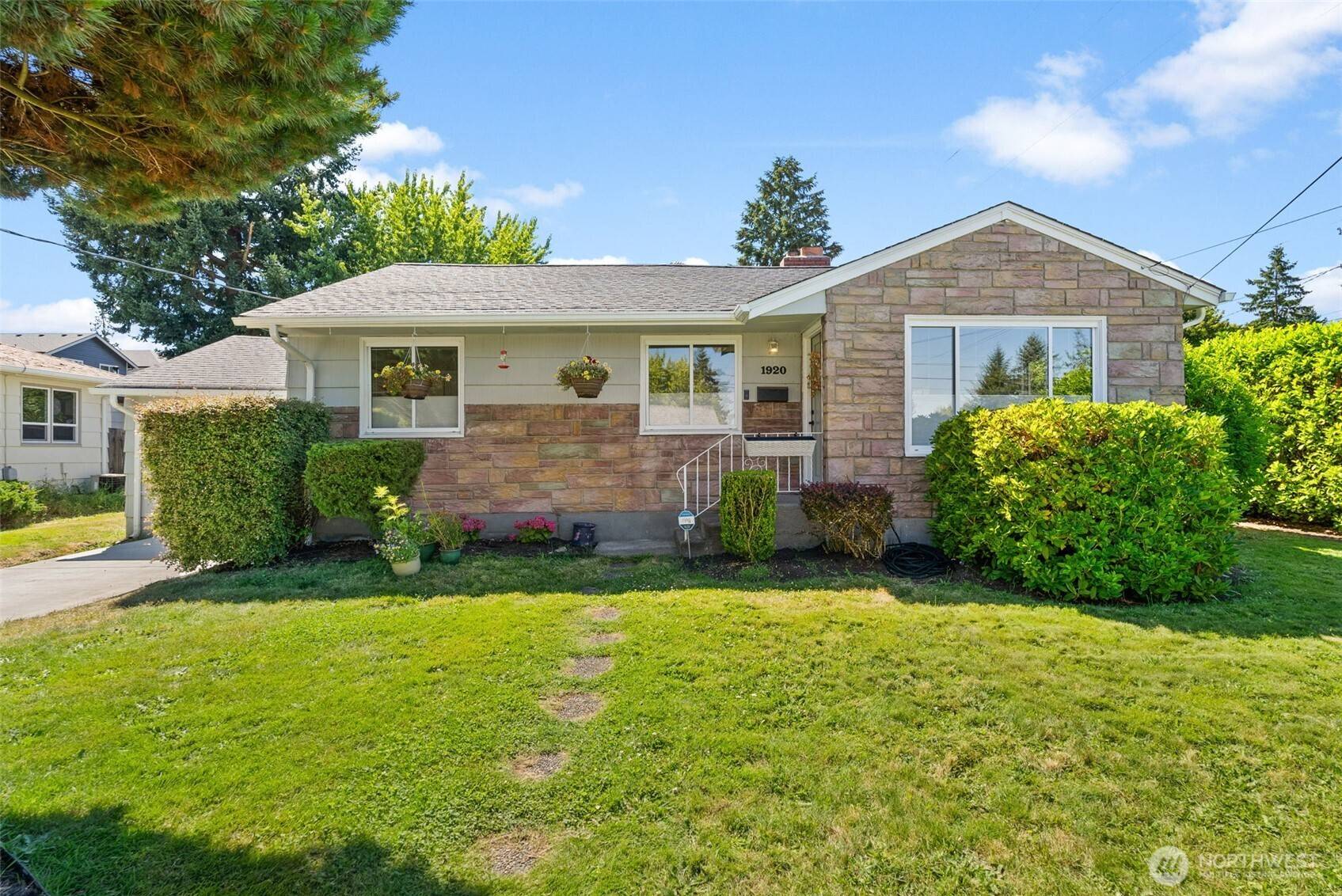 Tacoma, WA 98406,1920 N Ferdinand ST