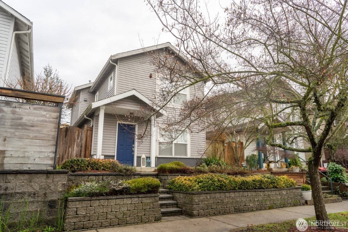 Seattle, WA 98144,1712 26th AVE S