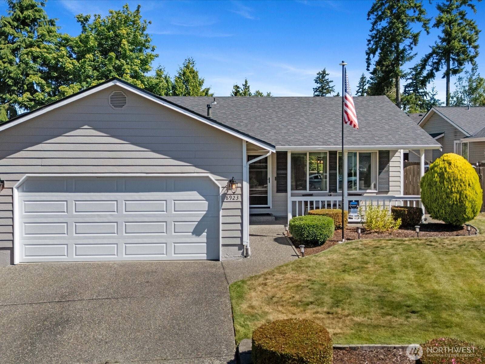 Lake Stevens, WA 98258,8923 1st ST SW