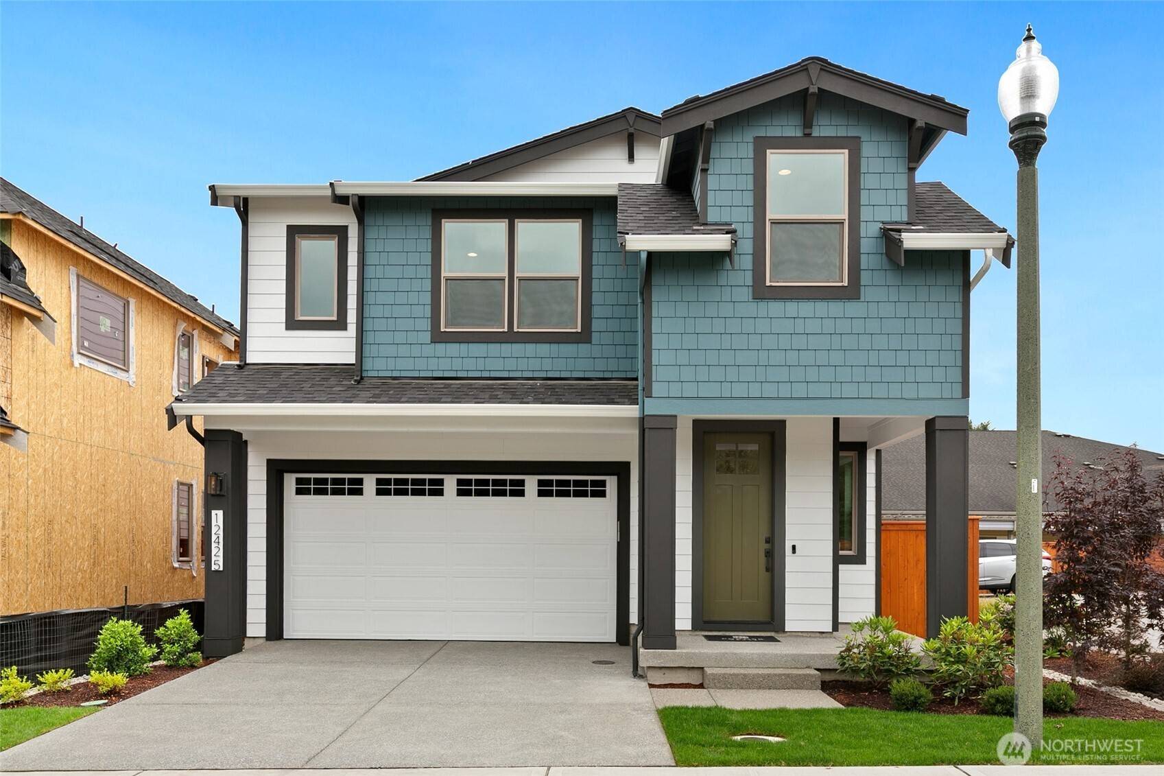 Kent, WA 98030,12433 SE 256th PL #4