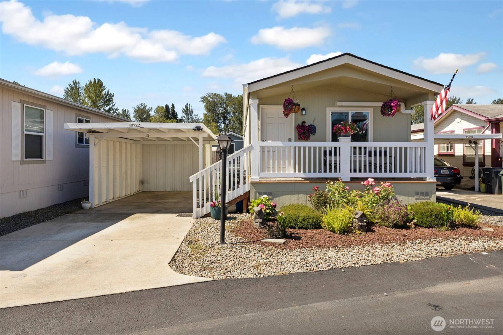 Puyallup, WA 98372,10722 62nd Street Ct E #16