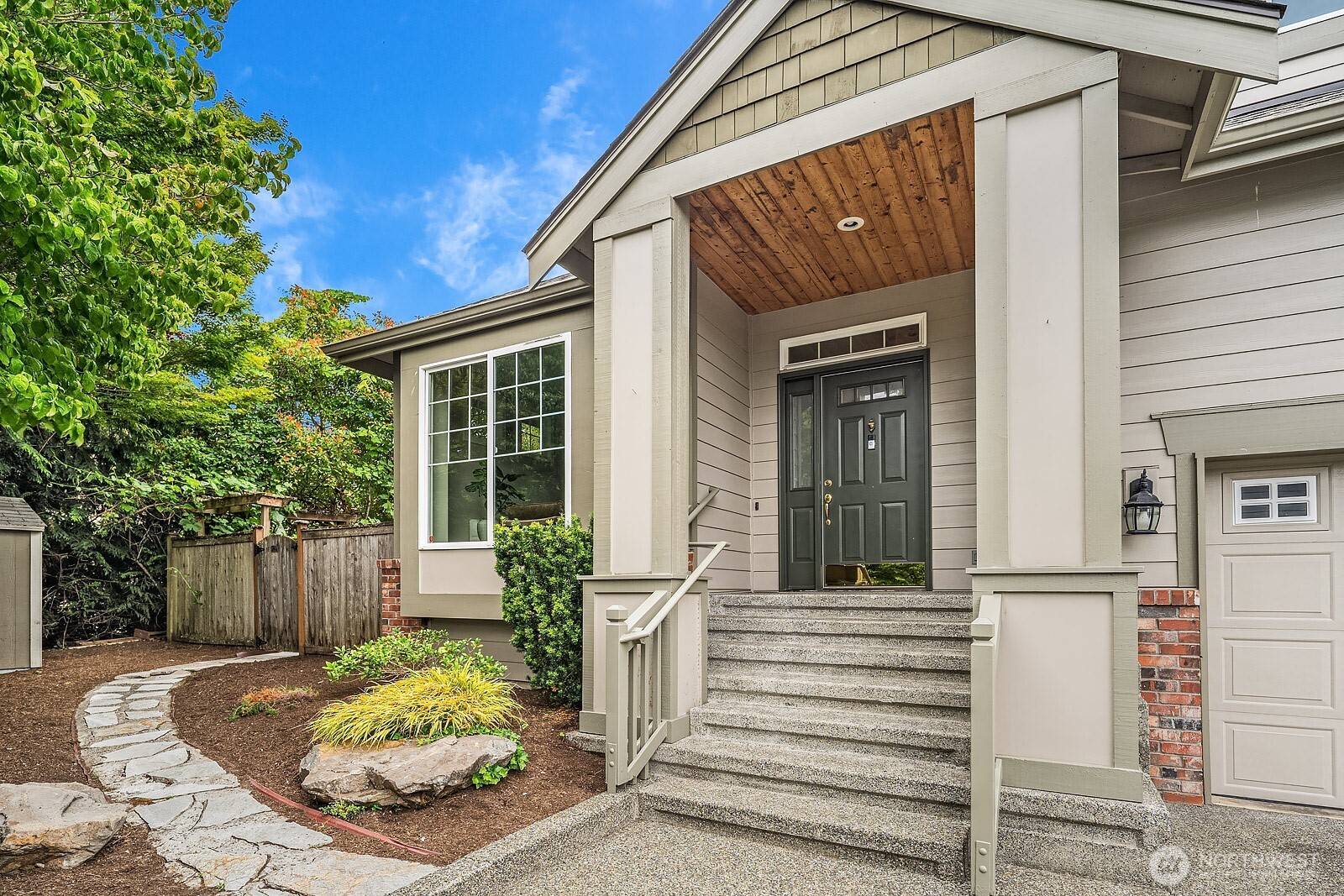 Renton, WA 98056,3606 Monterey CT NE