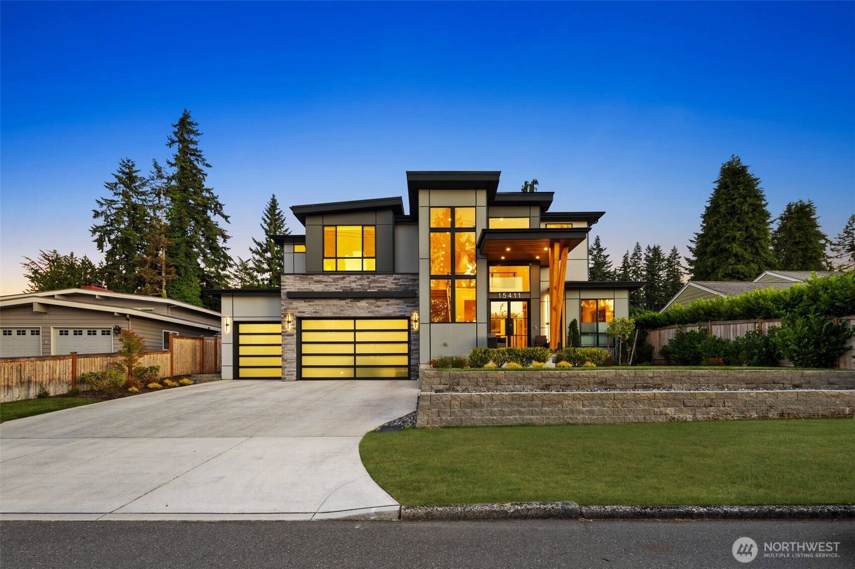 Bellevue, WA 98006,15411 SE 38th ST