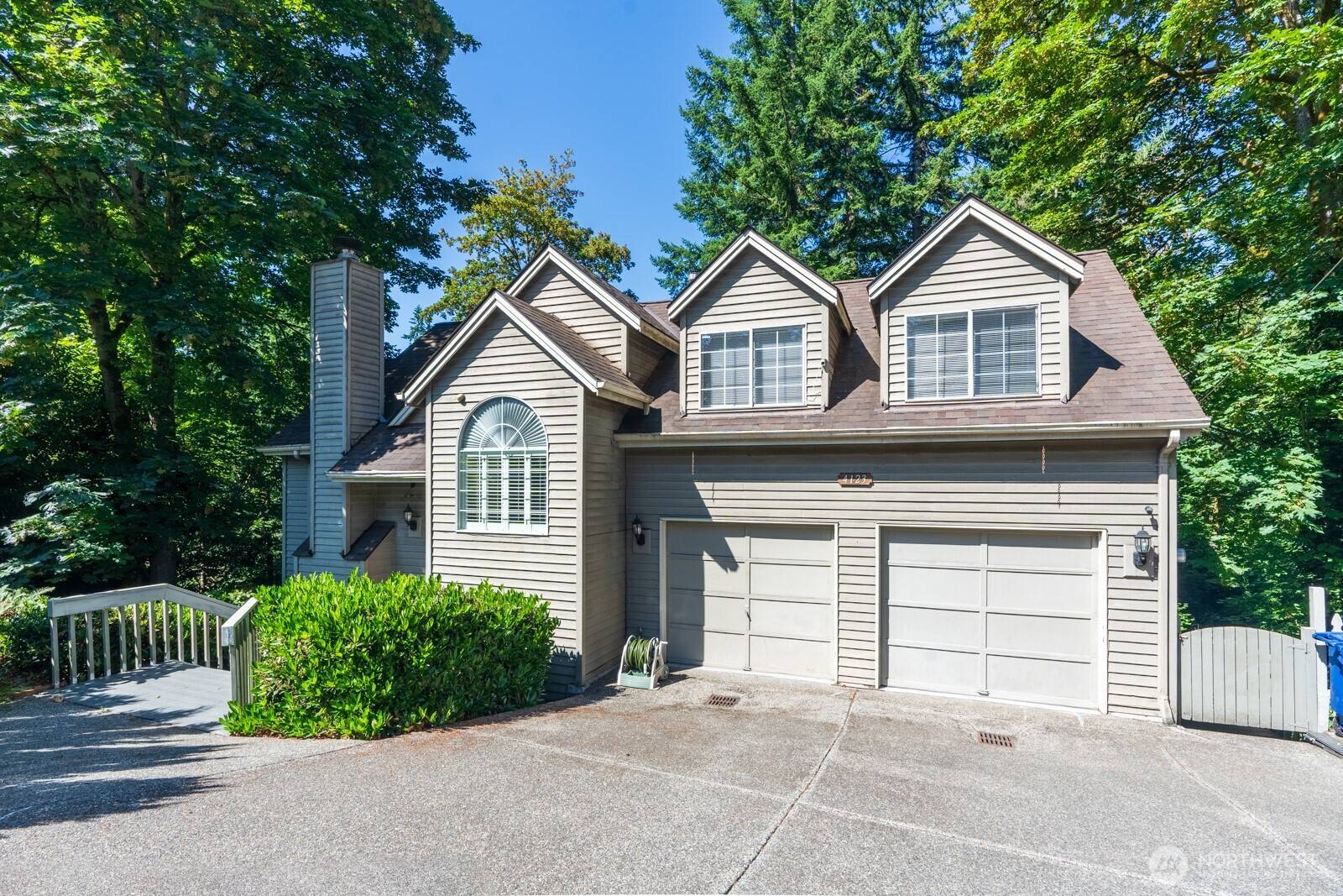 Bellevue, WA 98006,4123 150th AVE SE