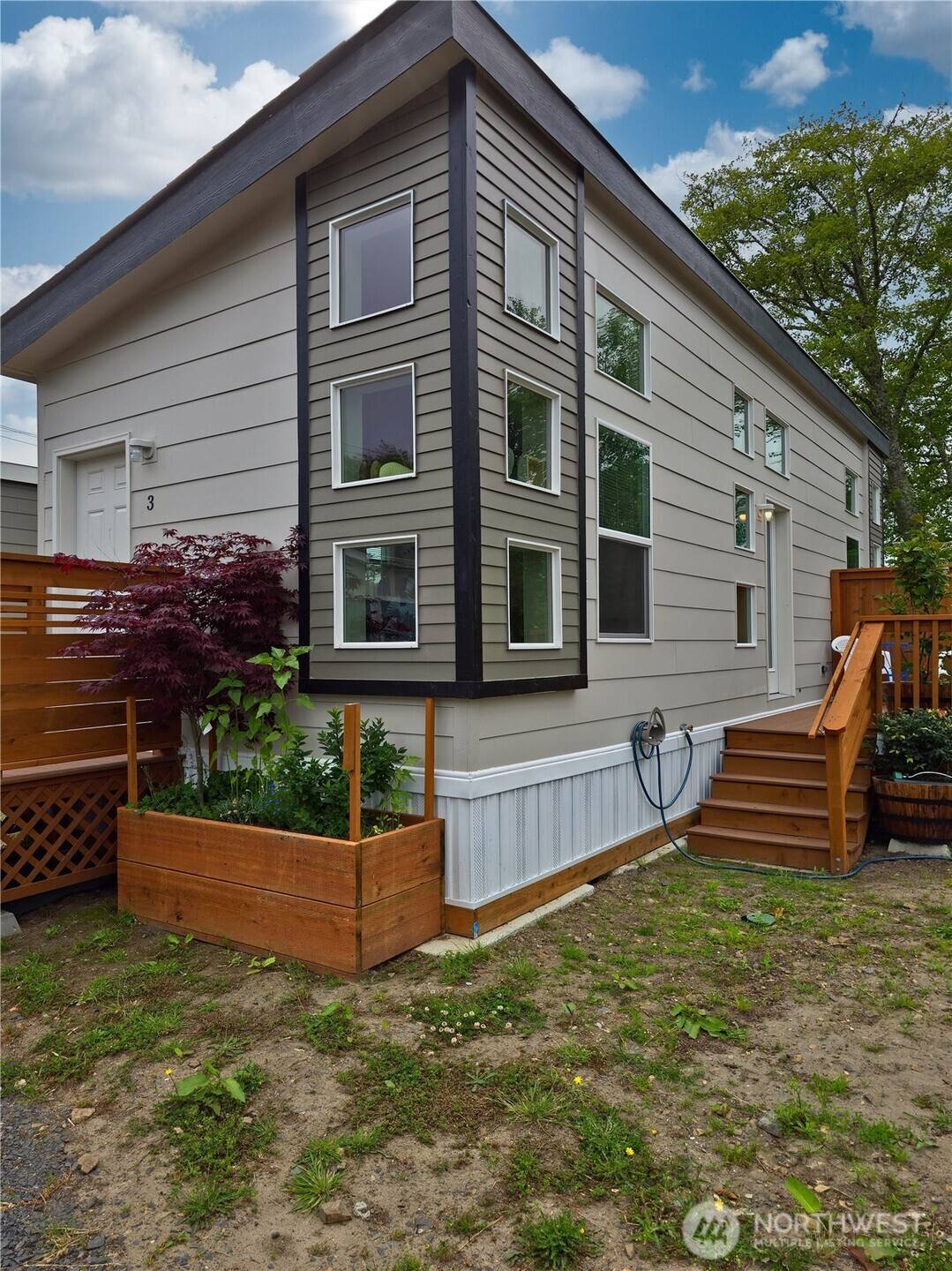 Seaview, WA 98644,1303 30th #2