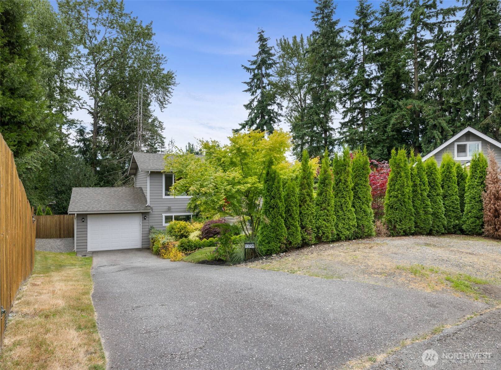 Mill Creek, WA 98012,13709 30th DR SE