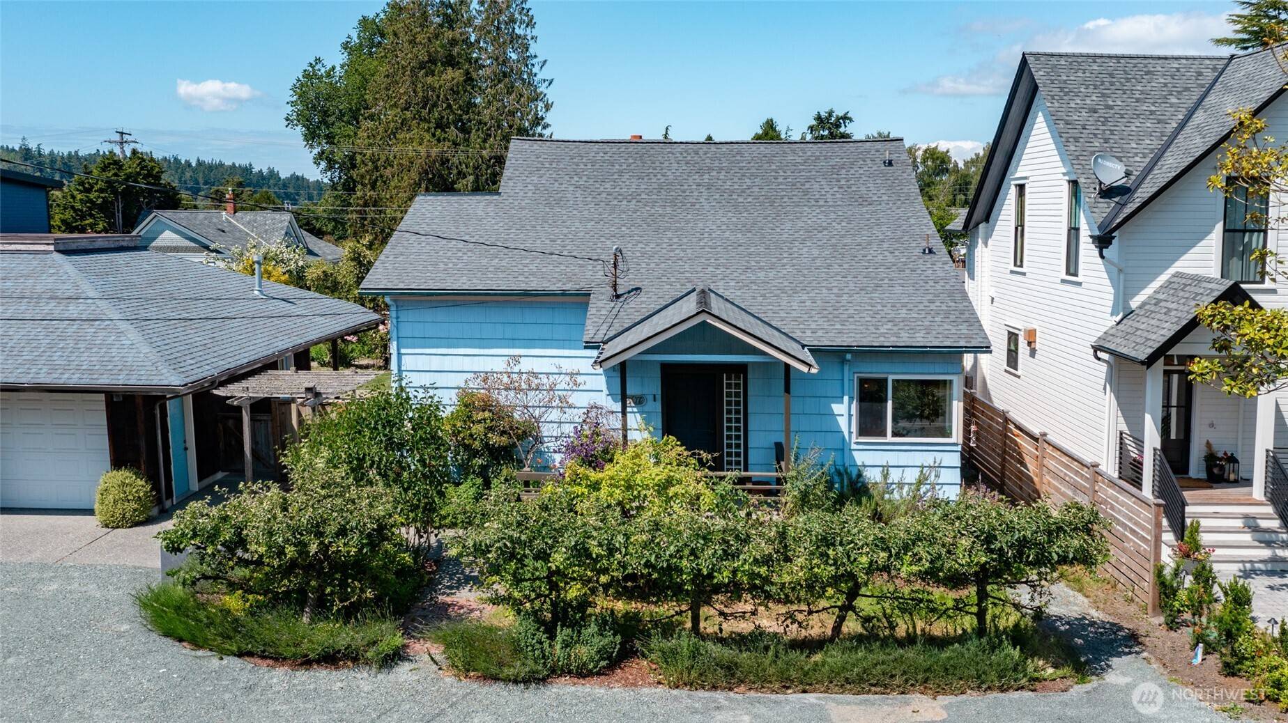 La Conner, WA 98257,307 Center St