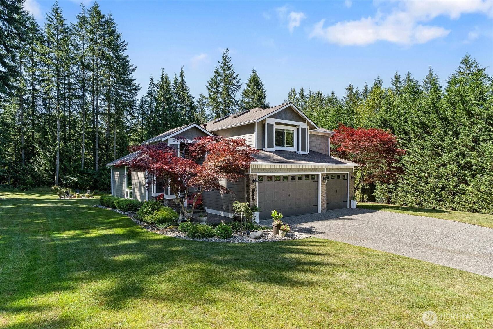 Snohomish, WA 98290,10427 205th DR SE