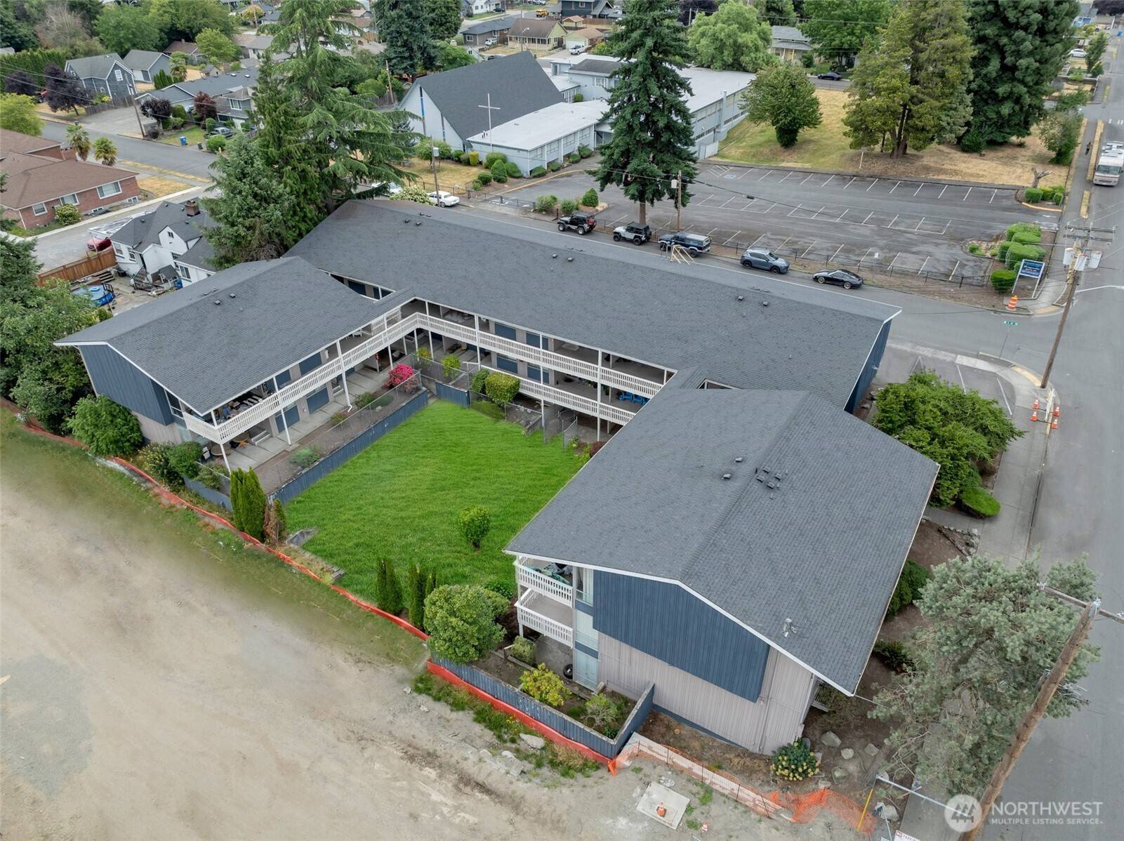 Puyallup, WA 98372,219 5th AVE NE
