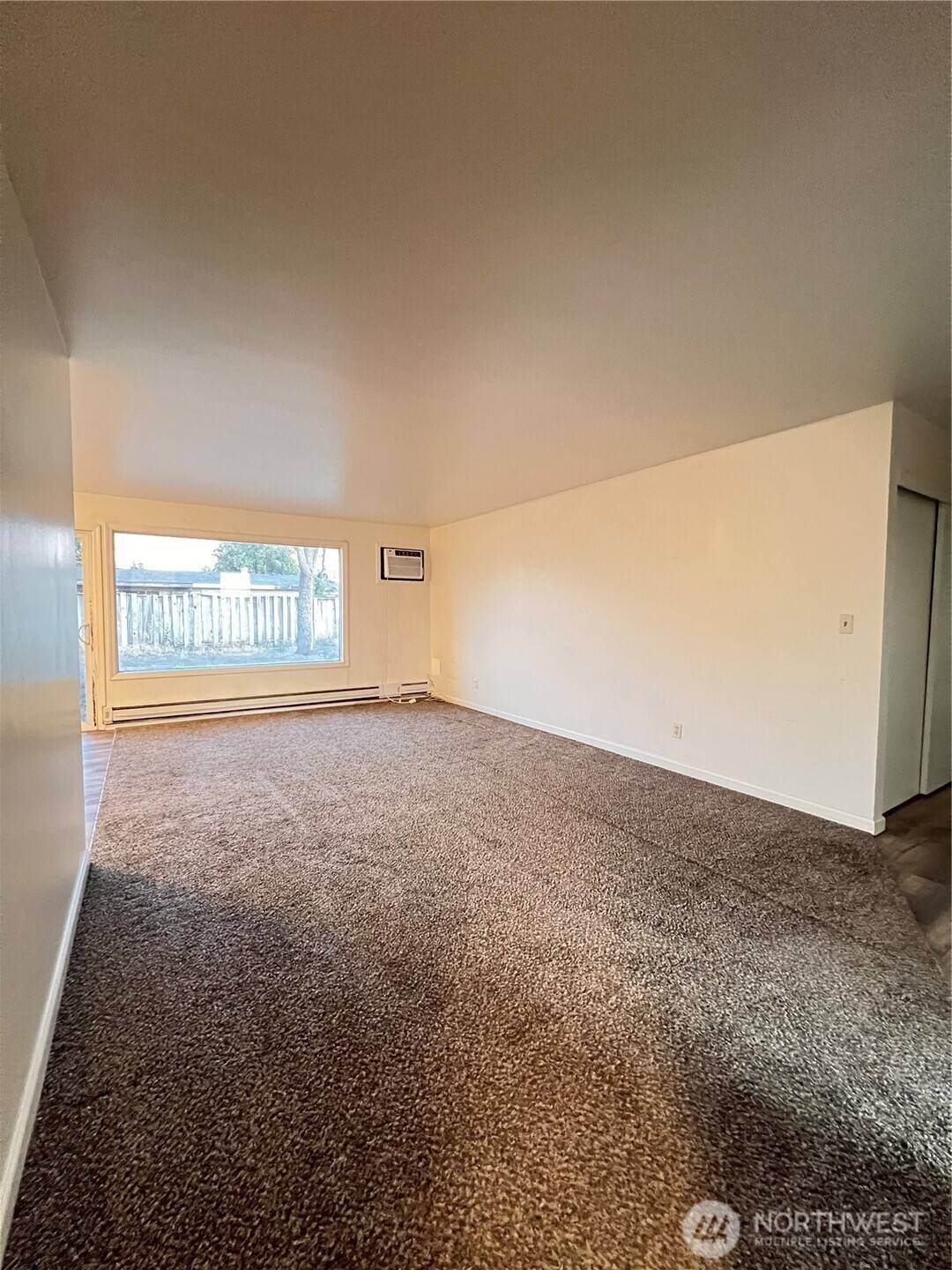 Moses Lake, WA 98837,401 Biggs DR