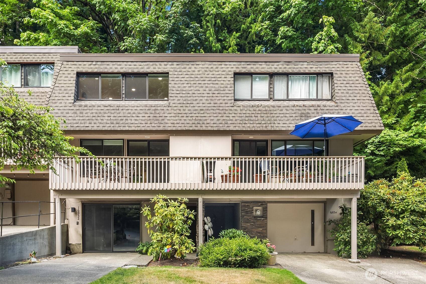 Bellevue, WA 98008,16932 NE 2nd PL