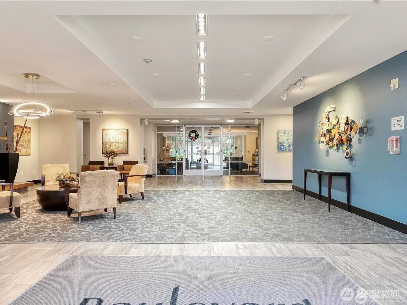 Kirkland, WA 98033,375 Kirkland AVE #317
