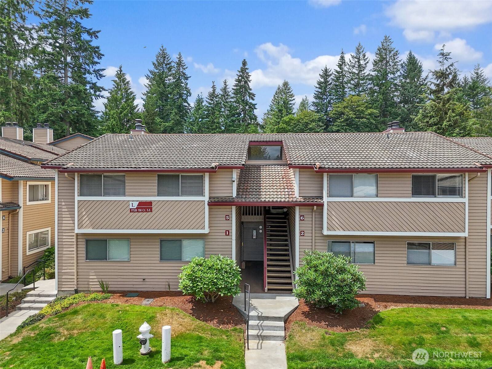 Renton, WA 98058,17528 150th CT SE #L5