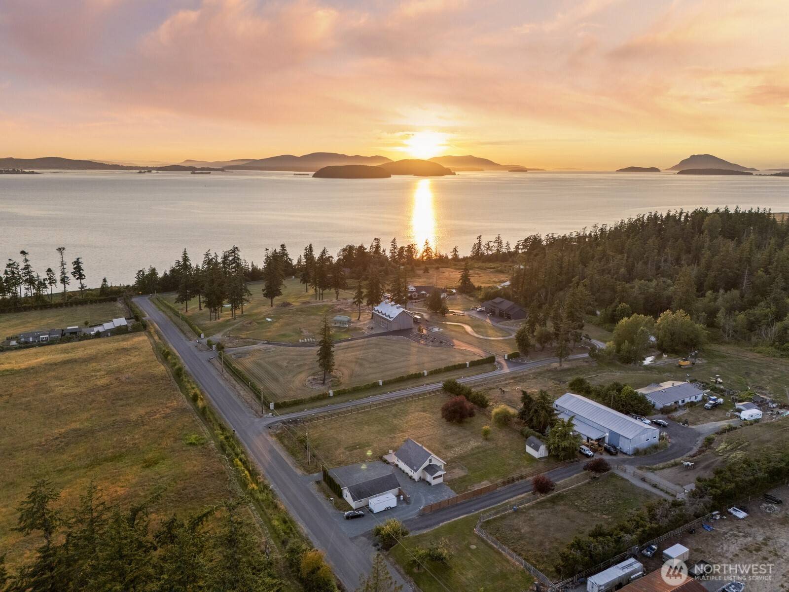 Bow, WA 98232,12515 Persons RD