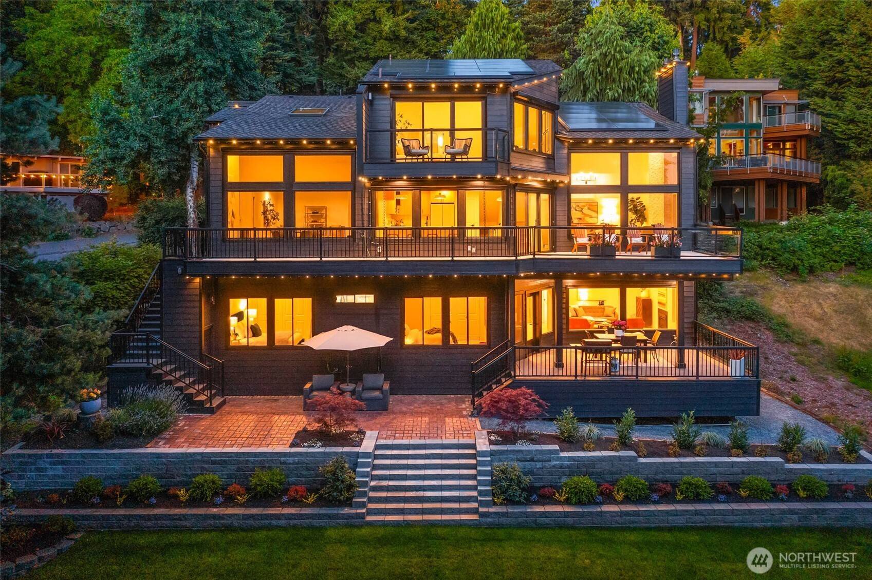Kirkland, WA 98034,11637 72nd PL NE