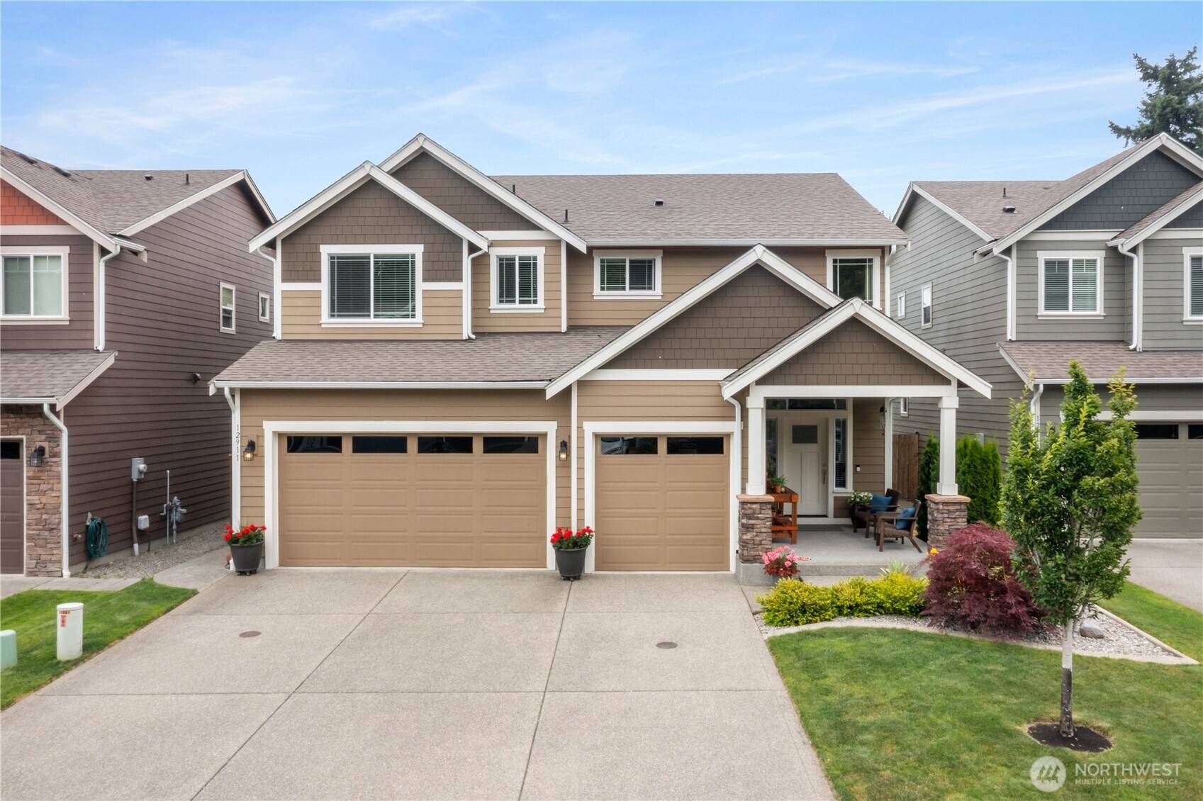 Puyallup, WA 98373,12911 60th AVE E
