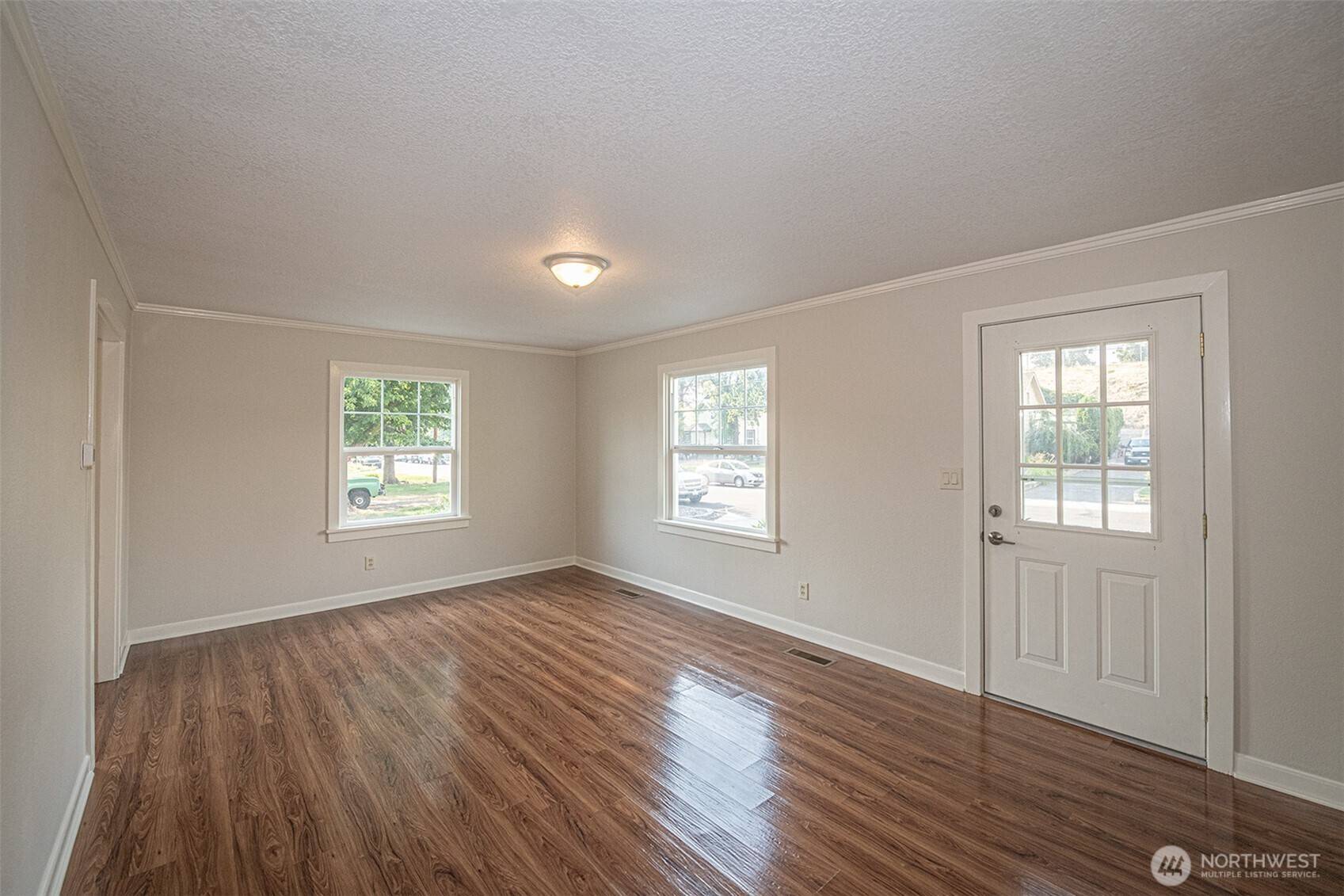 Walla Walla, WA 99362,923 Carrie AVE