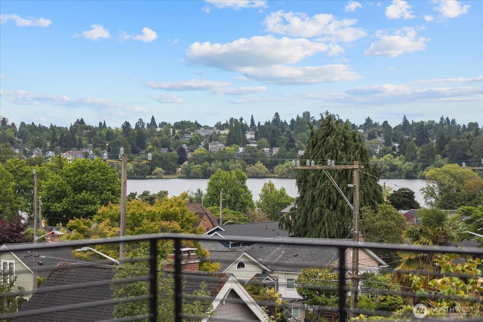 Seattle, WA 98103,747 N 71st ST